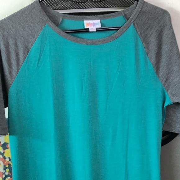 Lula Roe - Picture 5 of 6